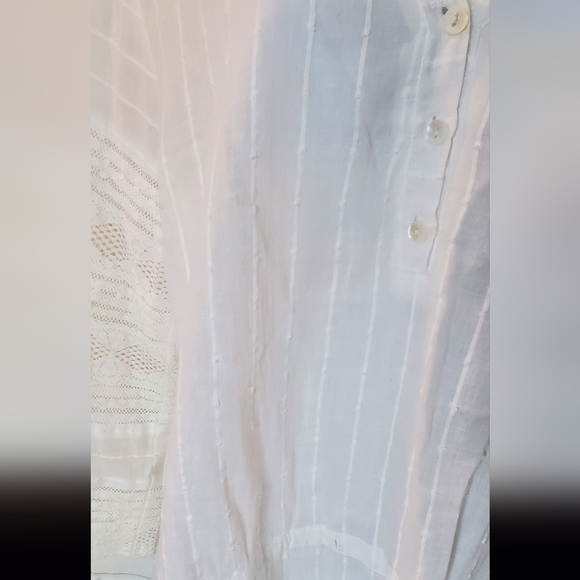 Studio West Vintage Lace Sleeve Blouse - Picture 4 of 12